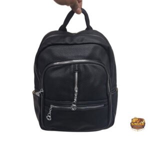 woman-black-backpack