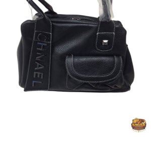 women-blackt-shoulder-bag